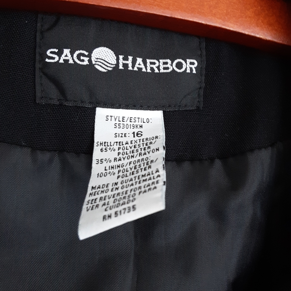 Sag Harbor - Picture 5 of 5